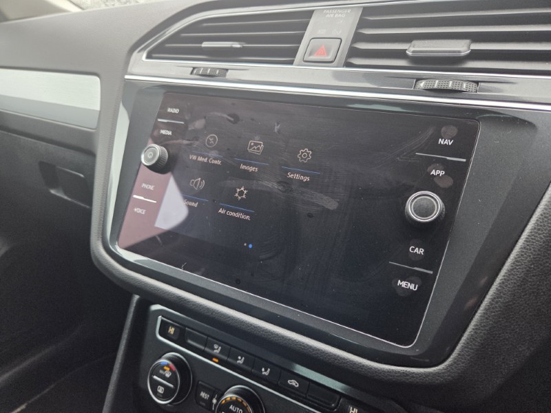 2019 (19) VOLKSWAGEN TIGUAN 1.5 TSi EVO 150 Match 5dr 5173470