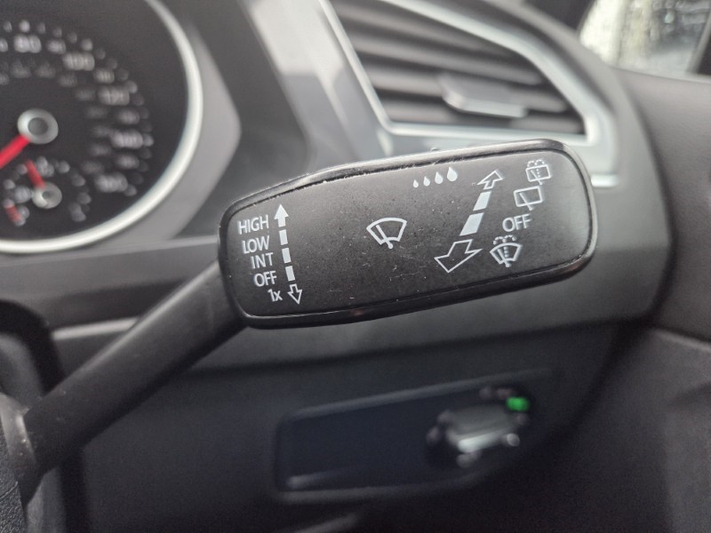 2019 (19) VOLKSWAGEN TIGUAN 1.5 TSi EVO 150 Match 5dr 5173475