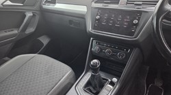 2019 (19) VOLKSWAGEN TIGUAN 1.5 TSi EVO 150 Match 5dr 5173457