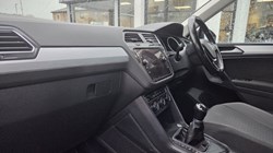 2019 (19) VOLKSWAGEN TIGUAN 1.5 TSi EVO 150 Match 5dr 5173450