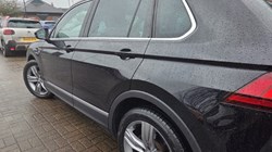 2019 (19) VOLKSWAGEN TIGUAN 1.5 TSi EVO 150 Match 5dr 5173453