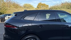 2024 (73) JAGUAR F-PACE 2.0 D200 R-Dynamic SE Black 5dr Auto AWD 4648465