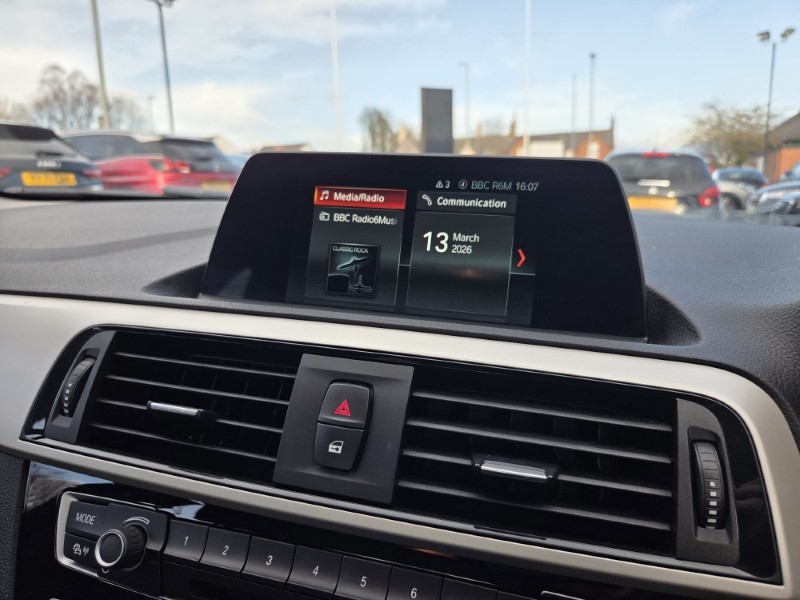 2018 (18) BMW 1 SERIES 116d SE Business 5dr [Nav/Servotronic] 5178965