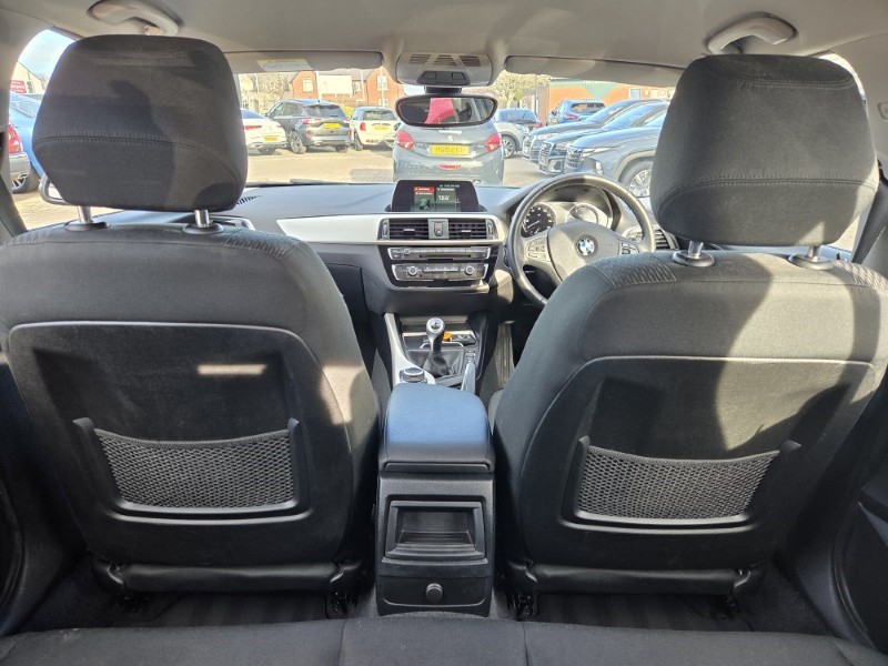 2018 (18) BMW 1 SERIES 116d SE Business 5dr [Nav/Servotronic] 5178943