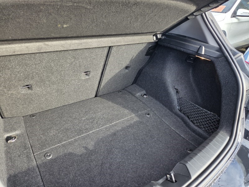 2018 (18) BMW 1 SERIES 116d SE Business 5dr [Nav/Servotronic] 5178941