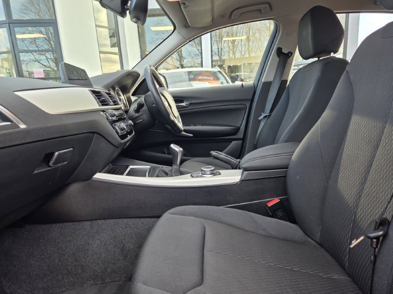 2018 (18) BMW 1 SERIES 116d SE Business 5dr [Nav/Servotronic] 5178954