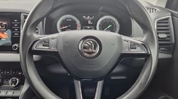 2020 (20) SKODA KAROQ 1.5 TSI SE L 5dr DSG 5181648