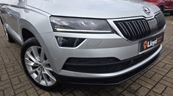 2020 (20) SKODA KAROQ 1.5 TSI SE L 5dr DSG 5181639