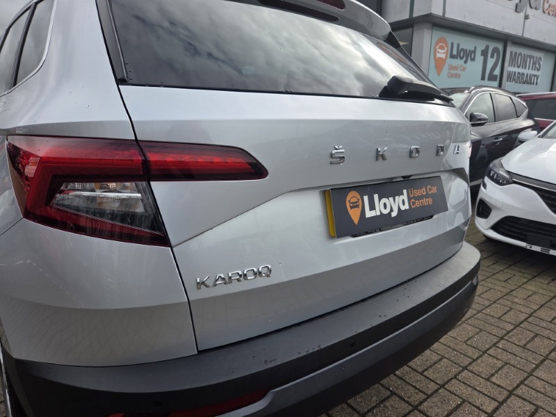 2020 (20) SKODA KAROQ 1.5 TSI SE L 5dr DSG 5181617