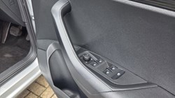 2020 (20) SKODA KAROQ 1.5 TSI SE L 5dr DSG 5181642