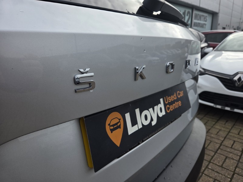 2020 (20) SKODA KAROQ 1.5 TSI SE L 5dr DSG 5181616