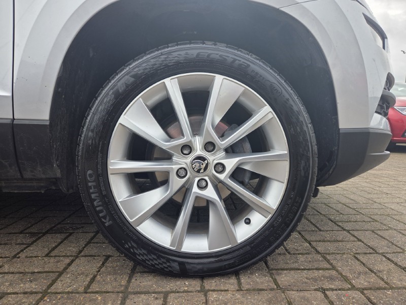 2020 (20) SKODA KAROQ 1.5 TSI SE L 5dr DSG 5181598