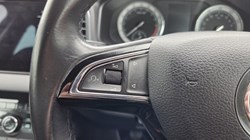 2019 (19) SKODA KAROQ 2.0 TDI SE L 5dr 5194480