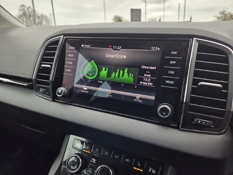 2019 (19) SKODA KAROQ 2.0 TDI SE L 5dr 5194490