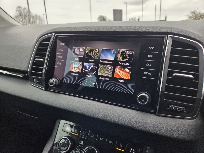 2019 (19) SKODA KAROQ 2.0 TDI SE L 5dr 5194491