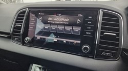 2019 (19) SKODA KAROQ 2.0 TDI SE L 5dr 5194486