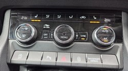 2019 (19) SKODA KAROQ 2.0 TDI SE L 5dr 5194485