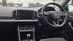 2019 (19) SKODA KAROQ 2.0 TDI SE L 5dr 5194467