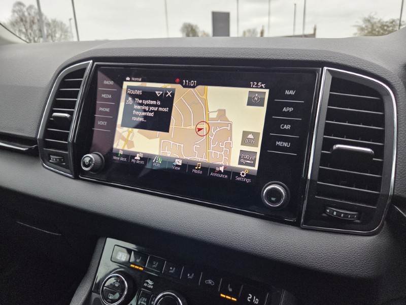 2019 (19) SKODA KAROQ 2.0 TDI SE L 5dr 5194488