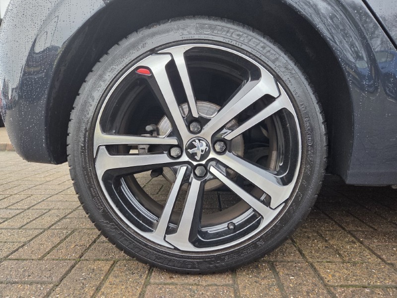 2019 (19) PEUGEOT 208 1.2 PureTech 110 GT Line 5dr [6 Speed] 5173094