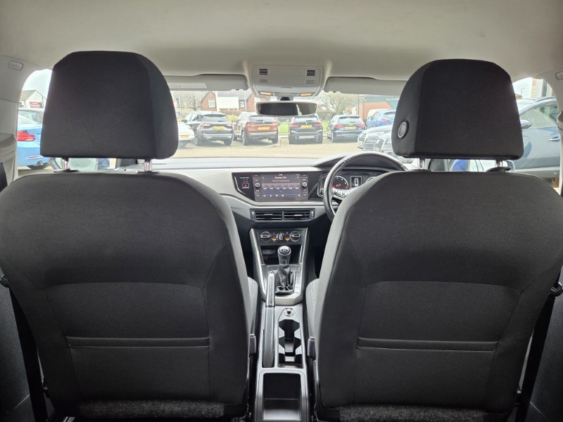 2018 (18) VOLKSWAGEN POLO 1.0 SE 5dr 5182377