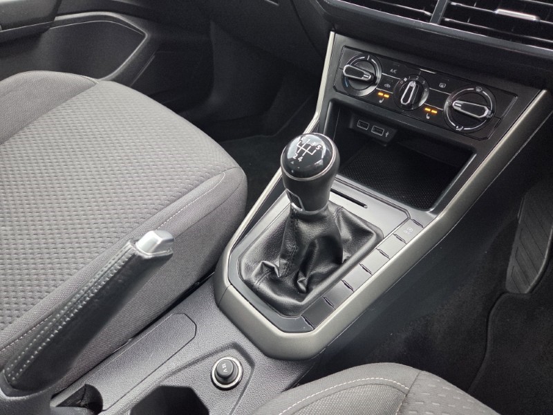 2018 (18) VOLKSWAGEN POLO 1.0 SE 5dr 5182402