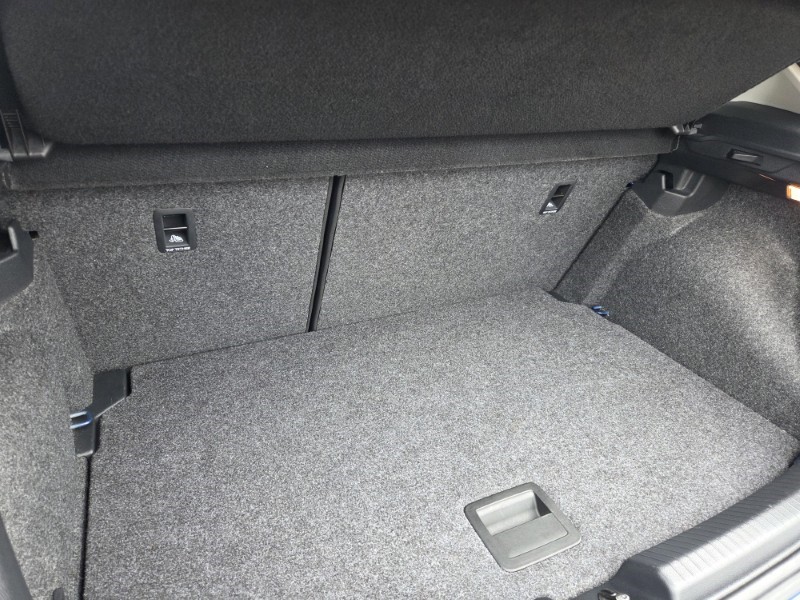 2018 (18) VOLKSWAGEN POLO 1.0 SE 5dr 5182376