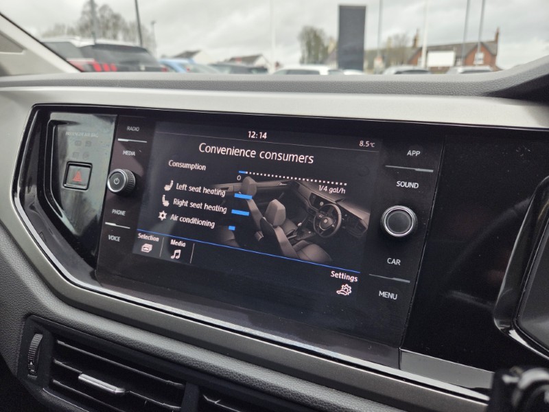 2018 (18) VOLKSWAGEN POLO 1.0 SE 5dr 5182408