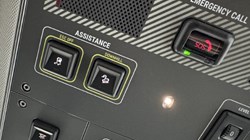 2025 (74) INEOS GRENADIER 3.0 TD 6dr Auto 5284541