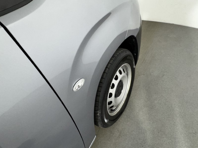 2024 (74) PEUGEOT COMMERCIAL PARTNER 1.5 BlueHDi 100 Professional Van 5206563