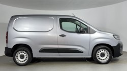 2024 (74) PEUGEOT COMMERCIAL PARTNER 1.5 BlueHDi 100 Professional Van 5206615