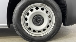 2024 (74) PEUGEOT COMMERCIAL PARTNER 1.5 BlueHDi 100 Professional Van 5206565