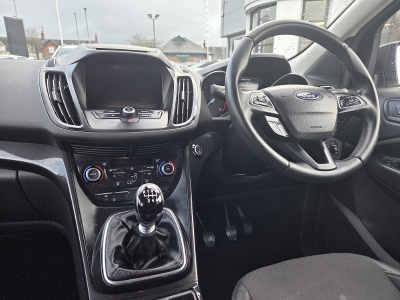 2019 (69) FORD KUGA 2.0 TDCi Titanium Edition 5dr 2WD 5179197
