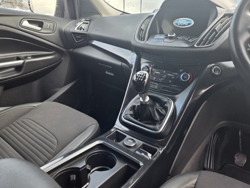 2019 (69) FORD KUGA 2.0 TDCi Titanium Edition 5dr 2WD 5179206