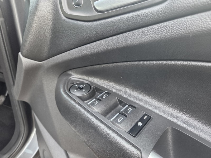 2019 (69) FORD KUGA 2.0 TDCi Titanium Edition 5dr 2WD 5179205