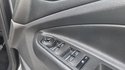 2019 (69) FORD KUGA 2.0 TDCi Titanium Edition 5dr 2WD 5179205