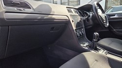 2017 (67) VOLKSWAGEN GOLF 1.0 TSI 110 SE 5dr 5206082