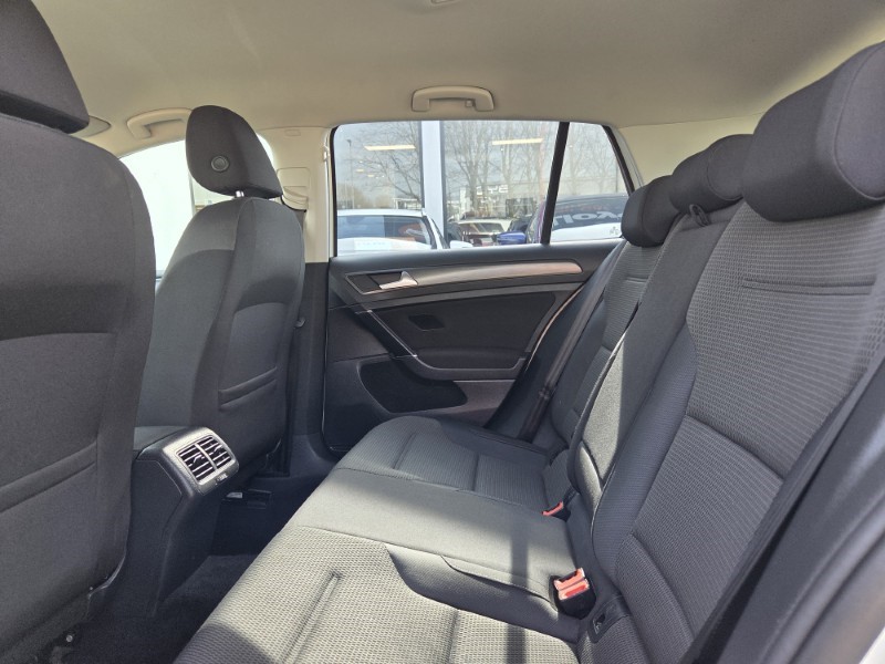 2017 (67) VOLKSWAGEN GOLF 1.0 TSI 110 SE 5dr 5206078