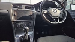2017 (67) VOLKSWAGEN GOLF 1.0 TSI 110 SE 5dr 5206080