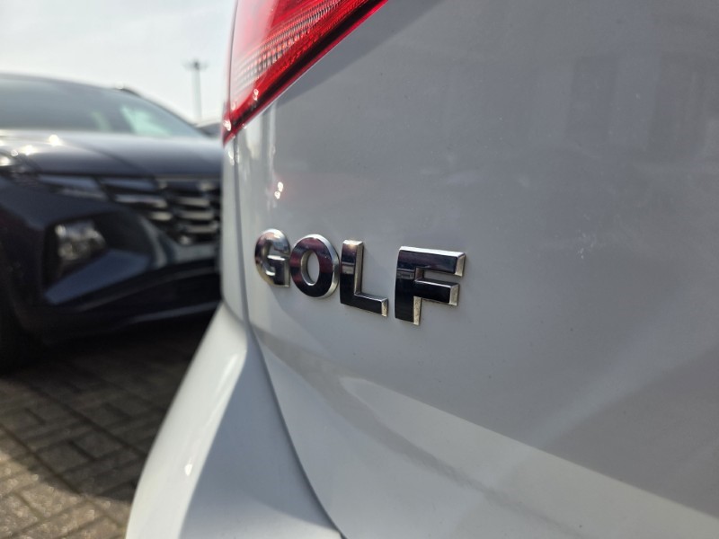 2017 (67) VOLKSWAGEN GOLF 1.0 TSI 110 SE 5dr 5206070