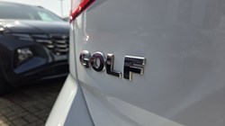 2017 (67) VOLKSWAGEN GOLF 1.0 TSI 110 SE 5dr 5206070