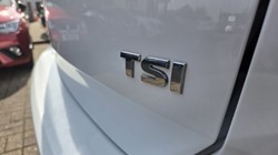 2017 (67) VOLKSWAGEN GOLF 1.0 TSI 110 SE 5dr 5206071