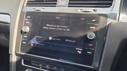 2017 (67) VOLKSWAGEN GOLF 1.0 TSI 110 SE 5dr 5206094