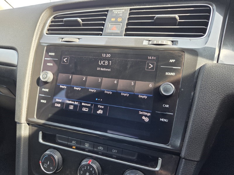 2017 (67) VOLKSWAGEN GOLF 1.0 TSI 110 SE 5dr 5206092