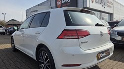 2017 (67) VOLKSWAGEN GOLF 1.0 TSI 110 SE 5dr 5206072