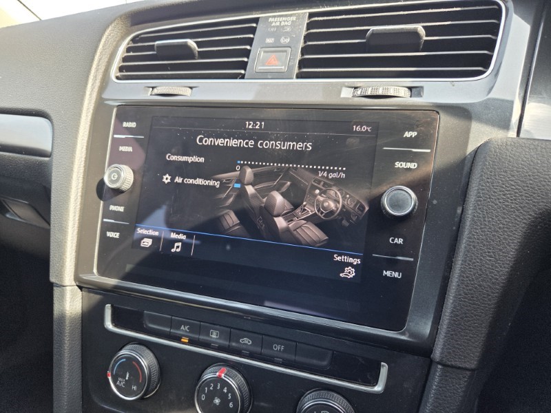 2017 (67) VOLKSWAGEN GOLF 1.0 TSI 110 SE 5dr 5206096