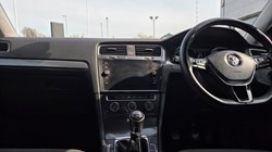 2017 (67) VOLKSWAGEN GOLF 1.0 TSI 110 SE 5dr 5206079