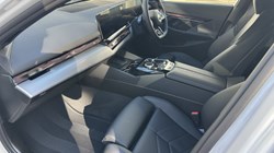 BMW 5 SERIES 520i M Sport Pro 4dr Auto 4522057