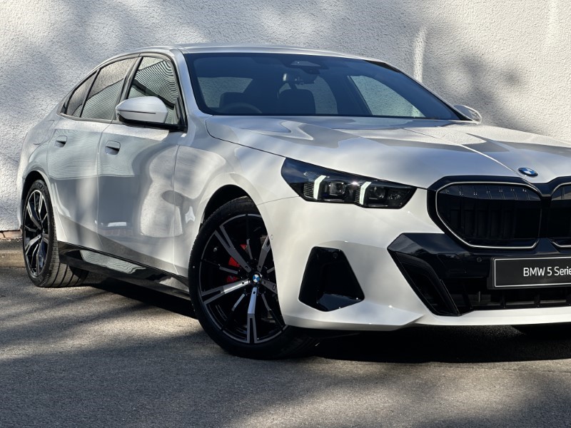  BMW 5 SERIES 520i M Sport Pro 4dr Auto 4522088