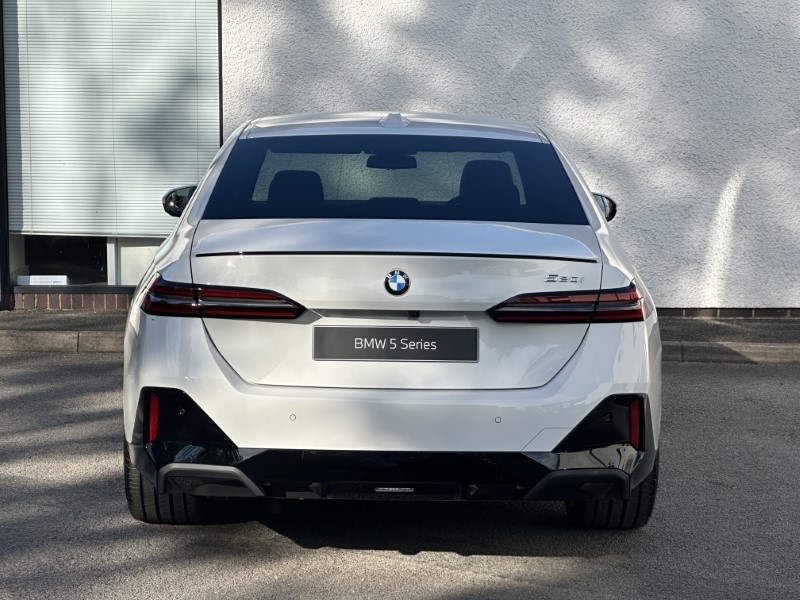  BMW 5 SERIES 520i M Sport Pro 4dr Auto 4522052